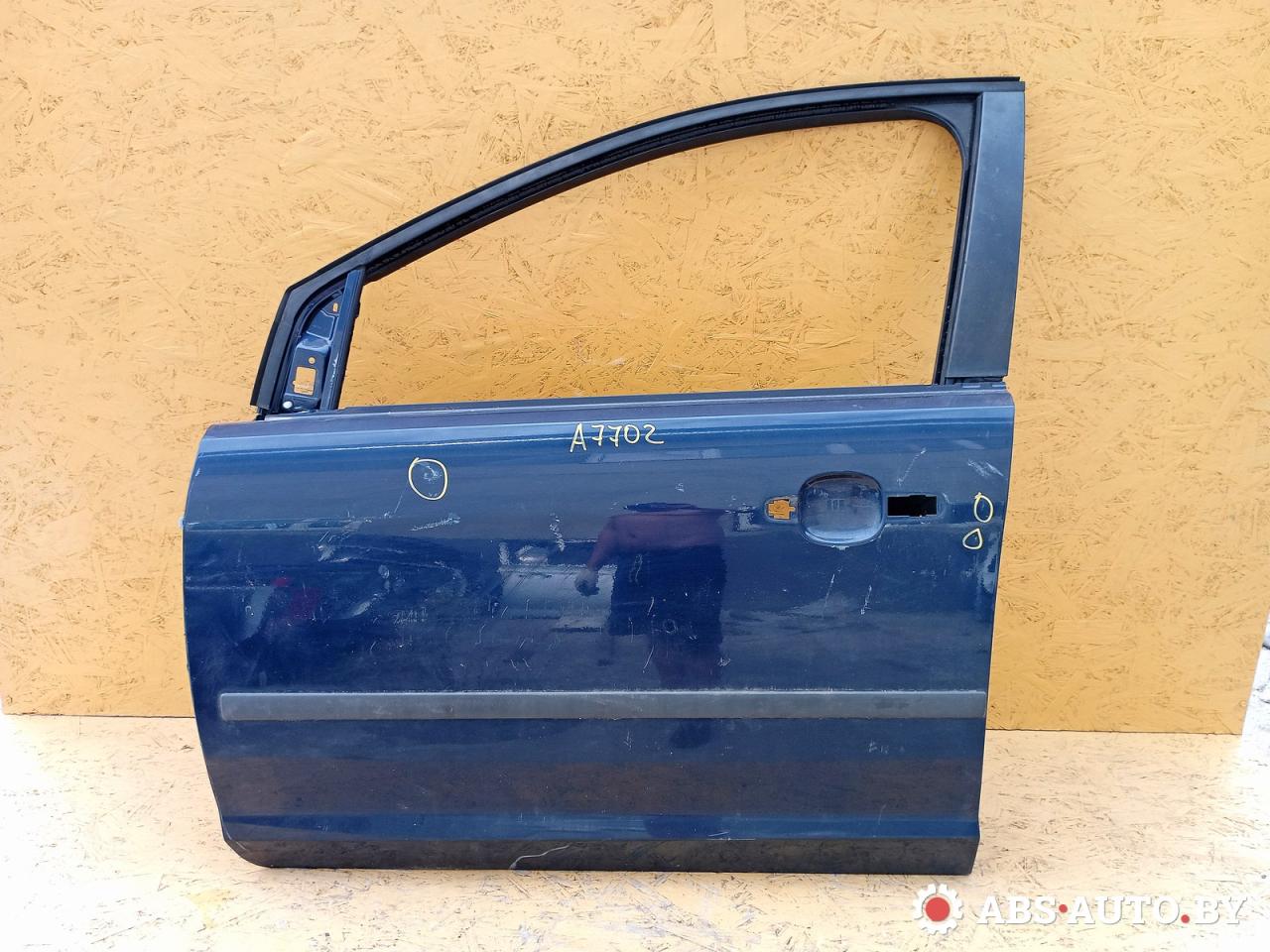 дверь передняя левая Ford Focus 2 поколение 2007, хетчбэк 5 дв., 3M5T14A584AFJ - фото №1
