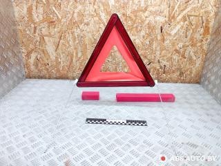 знак аварийной остановки Toyota RAV4 3 поколение (XA30) 2006, 2.2 л., дизель, МКПП, внедорожник 5 дв., E327R03112267