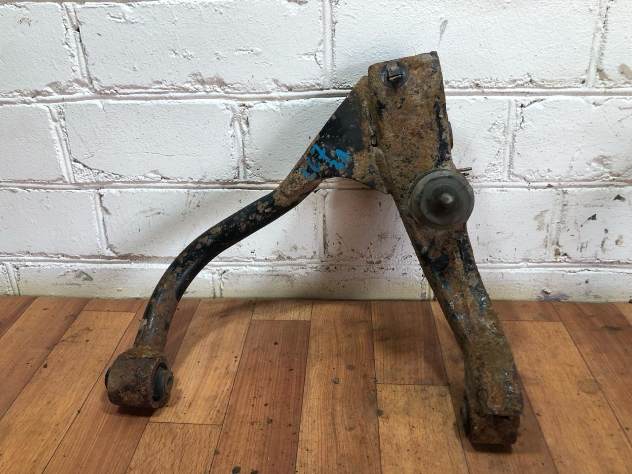 рычаг задний левый Peugeot 607 1 поколение 9D 2004, 2.2 л., дизель, МКПП, 04D, 4203 - фото №1