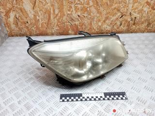 фара правая Toyota RAV4 3 поколение (XA30) 2006, 2.2 л., дизель, МКПП, внедорожник 5 дв.