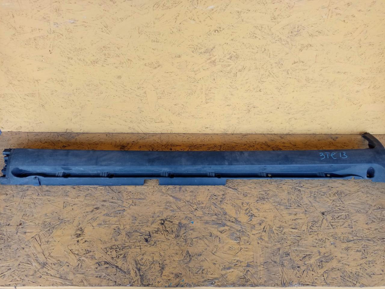 накладка на порог Volvo XC70 1 поколение 2004, 2.4 л., дизель, АКПП, универсал, 30655846 - фото №1