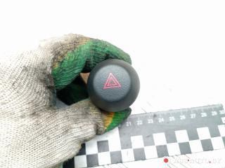 кнопка аварийной сигнализации Toyota RAV4 3 поколение (XA30) 2006, 2.2 л., дизель, МКПП, внедорожник 5 дв., 15B060