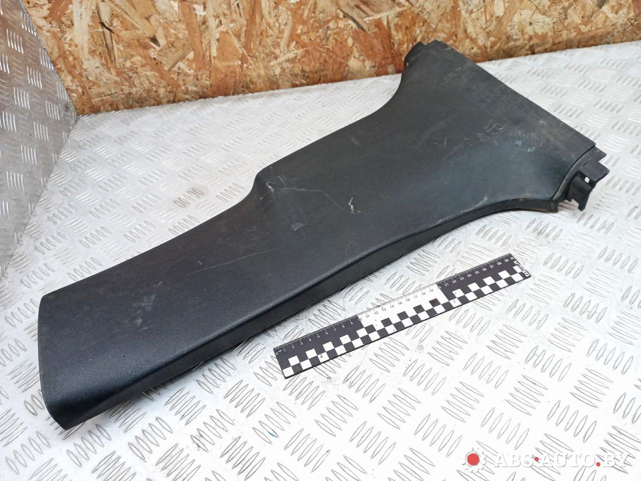 обшивка стойки центральной левой Lexus IS 2 поколение (XE20) 2007, 2.2 л., дизель, МКПП, 6241453020 - фото №1