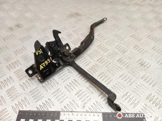 замок капота Hyundai Terracan 1 поколение [рестайлинг] 2005, 2.9 л., дизель, 5МКПП, полный привод, 81130H1001