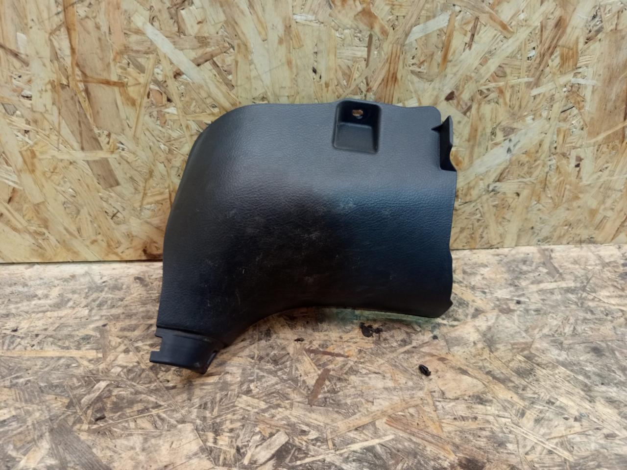 накладка на порог внутренняя Toyota RAV4 3 поколение (XA30) 2006, 2.2 л., дизель, МКПП, внедорожник 5 дв., 6211142040 - фото №1