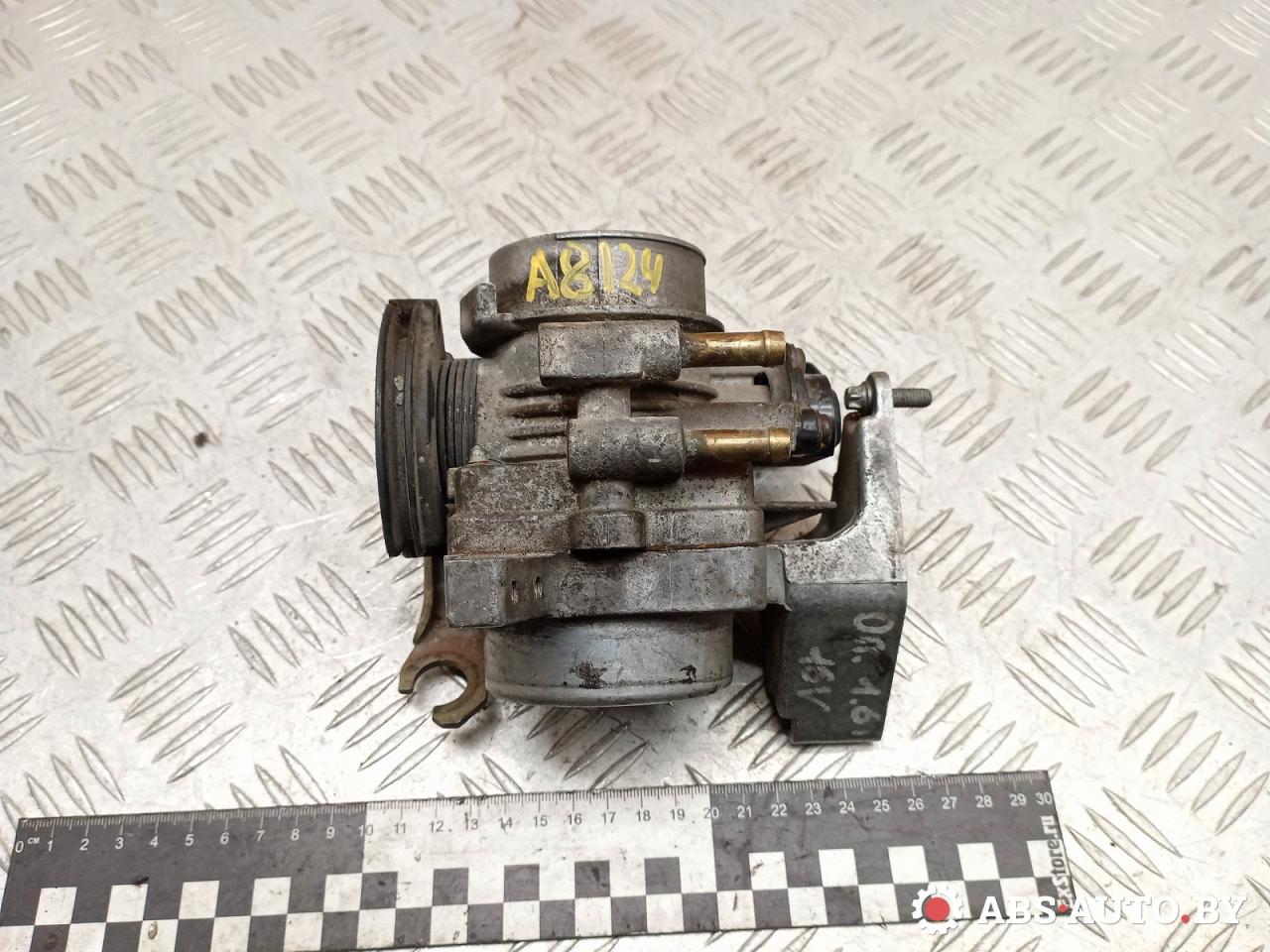 заслонка дроссельная Opel Vectra B 1997, 1.6 л., бензин, B6235 - фото №1