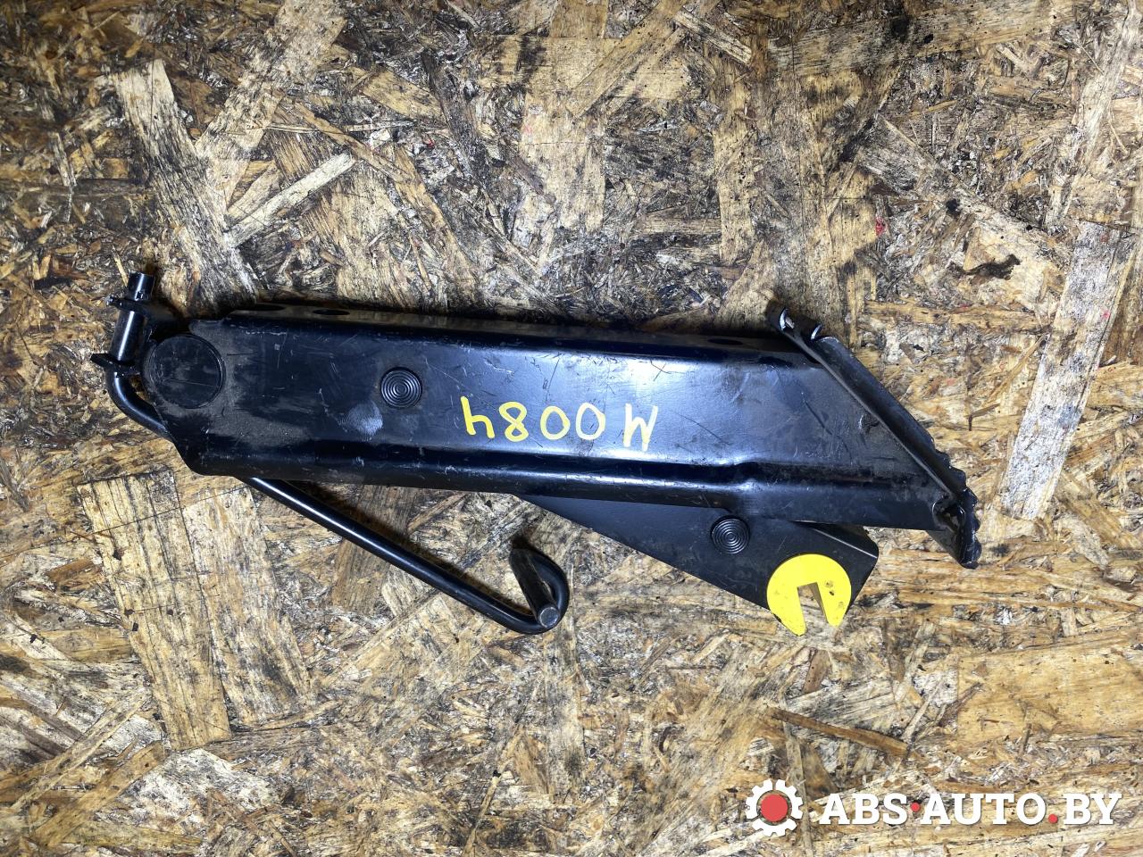 домкрат Renault Twingo 1 поколение 1997, 7700845681 - фото №1