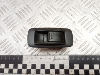 кнопка стеклоподъемника двери задней правой Toyota RAV4 2 поколение (XA20) [рестайлинг] 2005, 2.0 л., дизель, МКПП