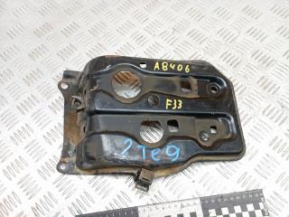 полка аккумулятора Toyota RAV4 3 поколение (XA30) 2006, 2.2 л., дизель, МКПП, внедорожник 5 дв., 7441142040