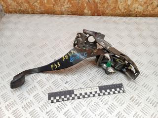 педаль сцепления Toyota RAV4 3 поколение (XA30) 2006, 2.2 л., дизель, МКПП, внедорожник 5 дв.