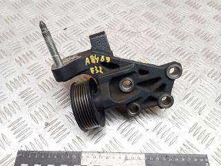 кронштейн двигателя Toyota RAV4 3 поколение (XA30) 2006, 2.2 л., дизель, МКПП, внедорожник 5 дв., 1231526020