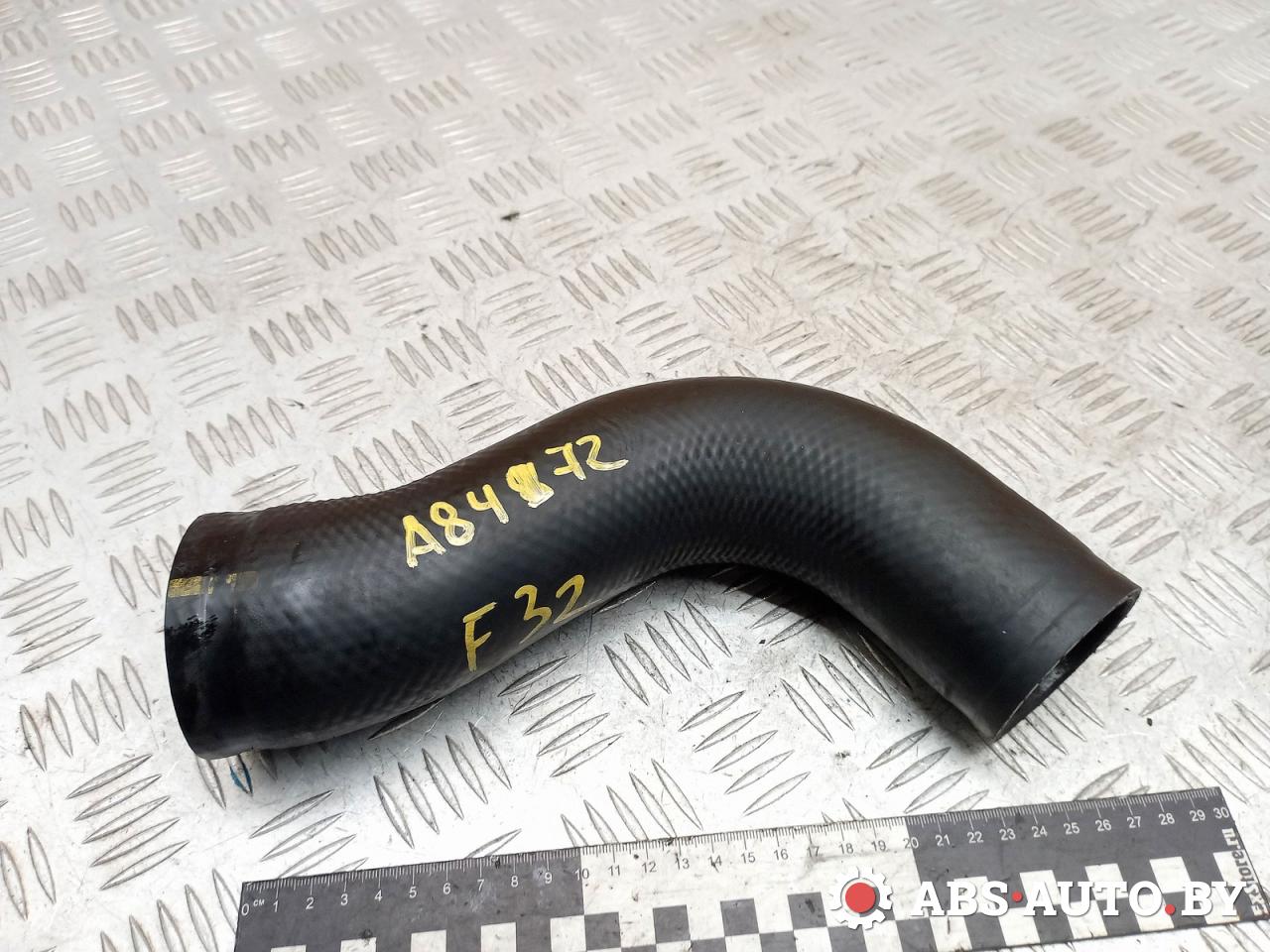 патрубок интеркулера Toyota RAV4 3 поколение (XA30) 2006, 2.2 л., дизель, МКПП, внедорожник 5 дв., 1734326040 - фото №1