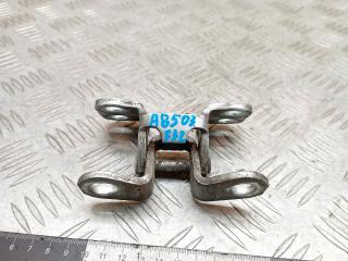 петля крышки багажника Toyota RAV4 3 поколение (XA30) 2006, 2.2 л., дизель, МКПП, внедорожник 5 дв.