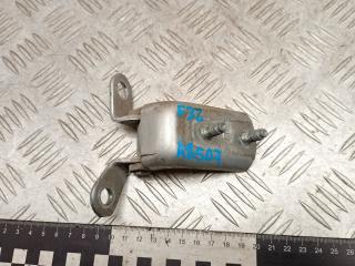 петля двери Toyota RAV4 2 поколение (XA20) [рестайлинг] 2005, 2.0 л., дизель, МКПП, 6060618