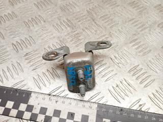 петля двери Toyota RAV4 2 поколение (XA20) [рестайлинг] 2005, 2.0 л., дизель, МКПП