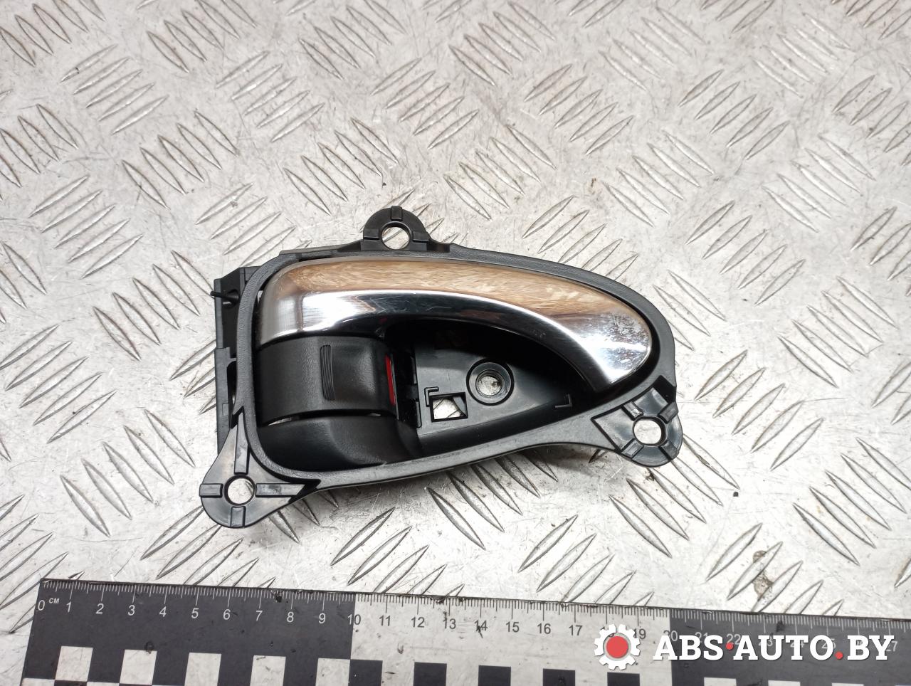 ручка внутренняя передняя правая Toyota RAV4 3 поколение (XA30) 2006, 2.2 л., дизель, МКПП, внедорожник 5 дв. - фото №1