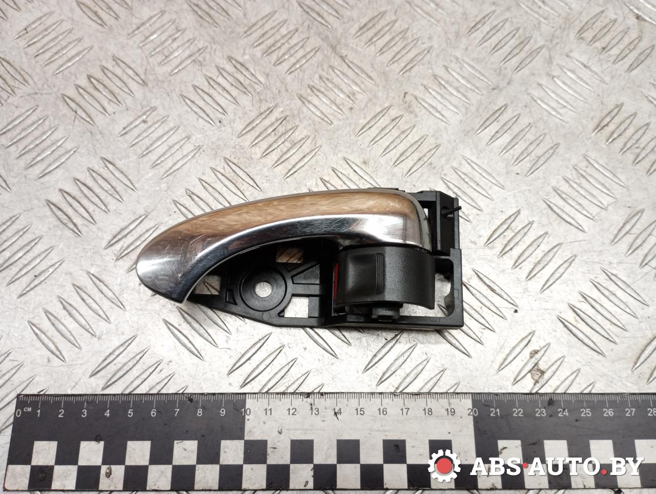 ручка внутренняя передняя левая Toyota RAV4 3 поколение (XA30) 2006, 2.2 л., дизель, МКПП, внедорожник 5 дв. - фото №1