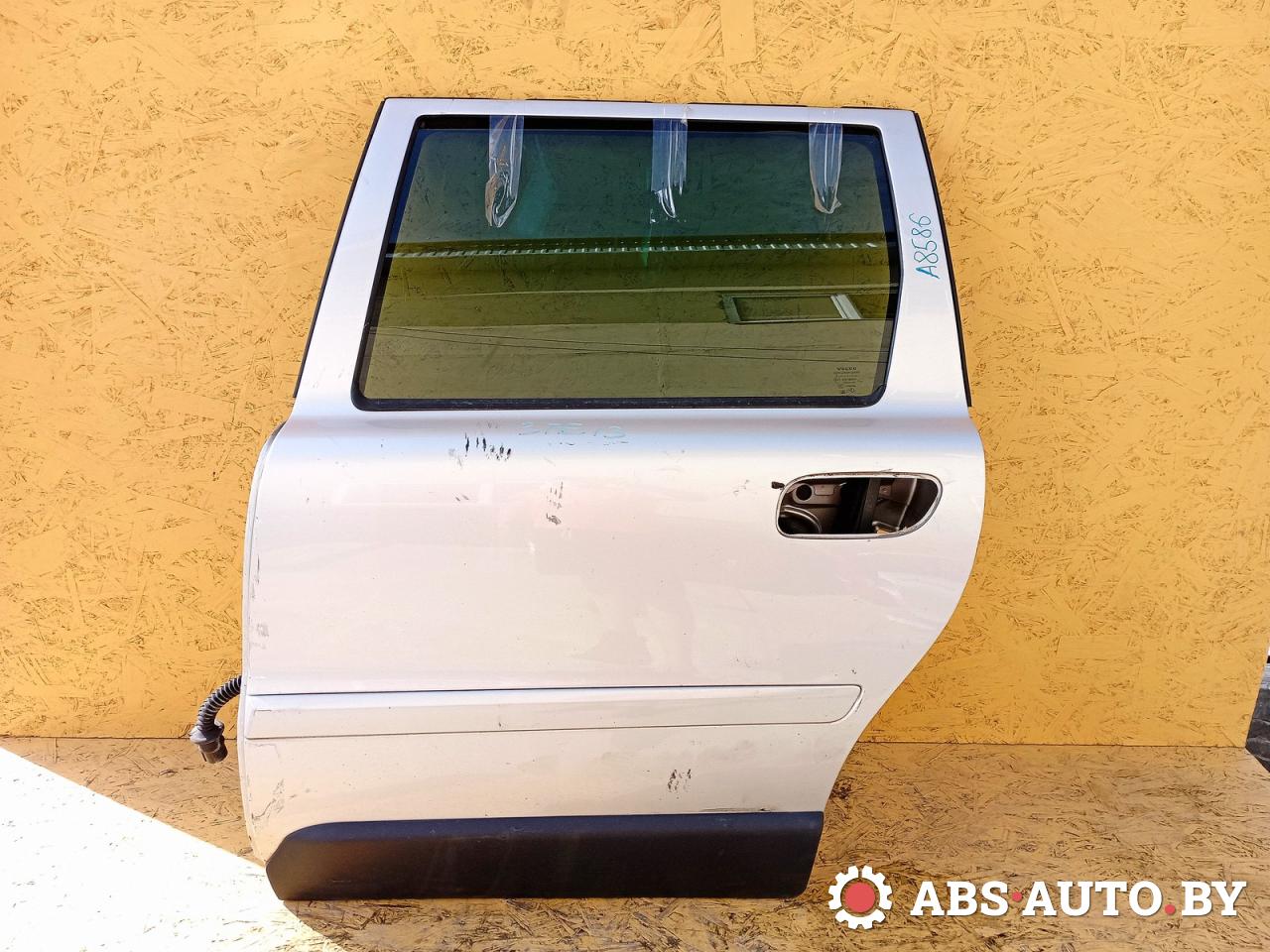 дверь задняя левая Volvo XC70 1 поколение 2004, 2.4 л., дизель, АКПП, универсал, E543R00054 - фото №1