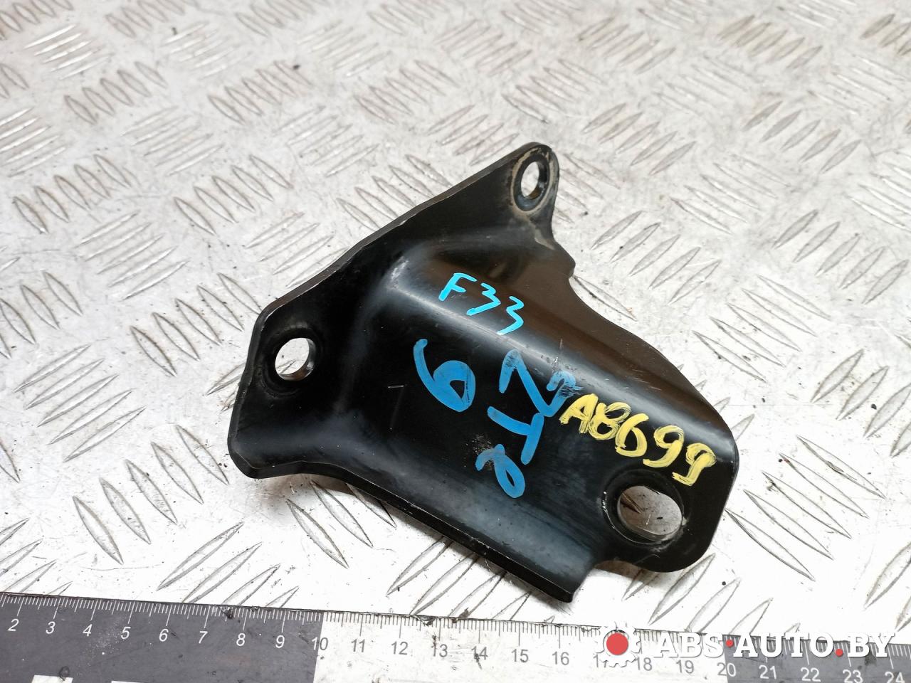 Кронштейн крепления катализатора Toyota RAV4 3 поколение (XA30) 2006, 2.2 л., дизель, МКПП, внедорожник 5 дв. - фото №1