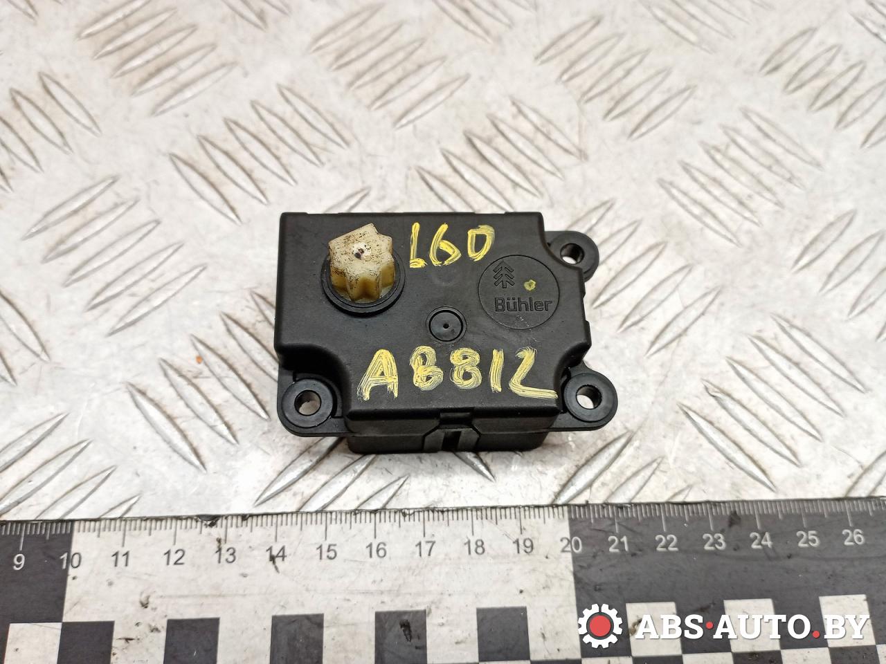 моторчик заслонки печки Renault Scenic 2 поколение 2005, 1.9 л., дизель, МКПП, минивэн - фото №1