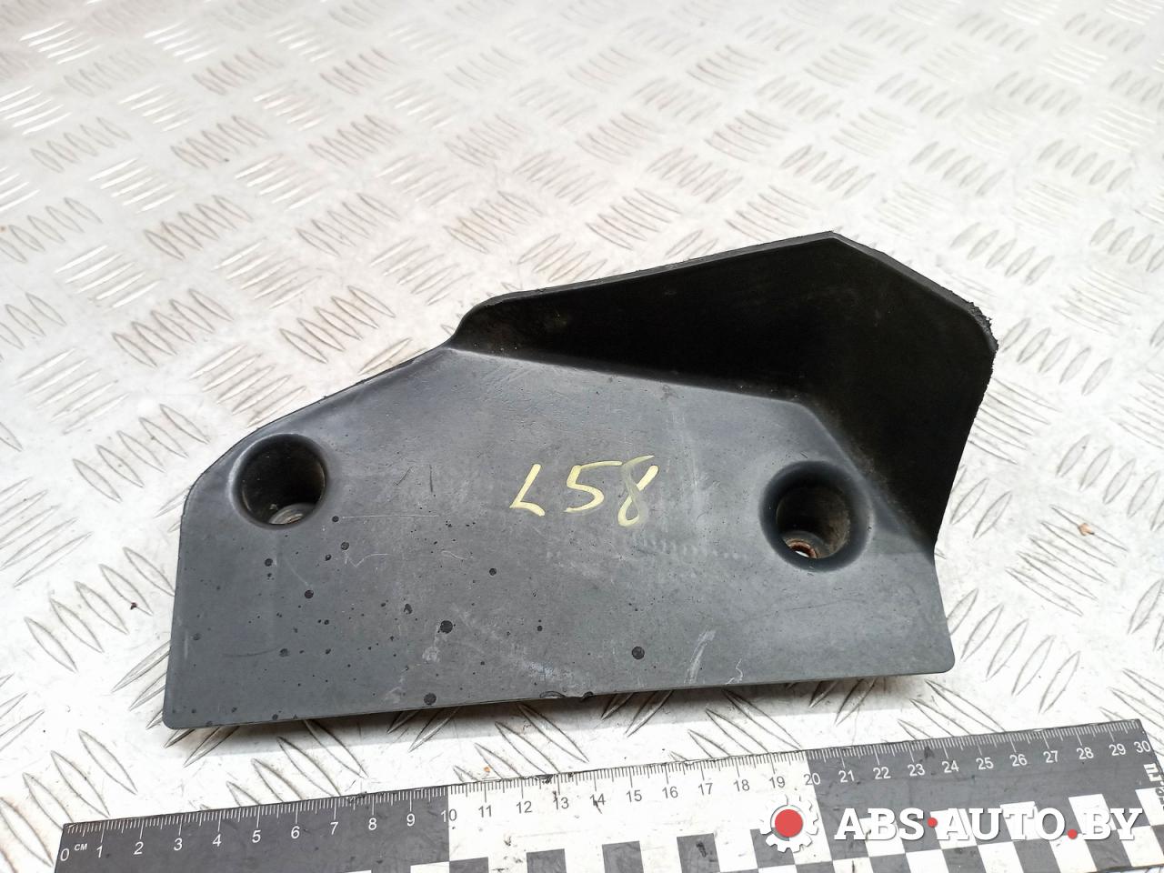 воздуховод (дефлектор) радиатора Peugeot Boxer 2 поколение 2010, 2.2 л., дизель, МКПП, микроавтобус, B803, 1353561080 - фото №1