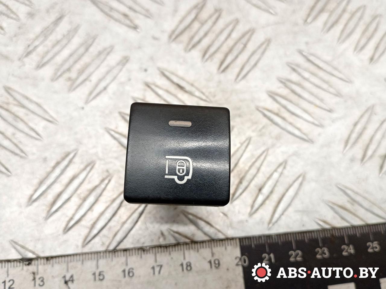 кнопка открытия багажника Citroen Berlingo 2 поколение (B9) 2009, 1.6 л., дизель, МКПП, фургон, 60519, 96583098XT - фото №1