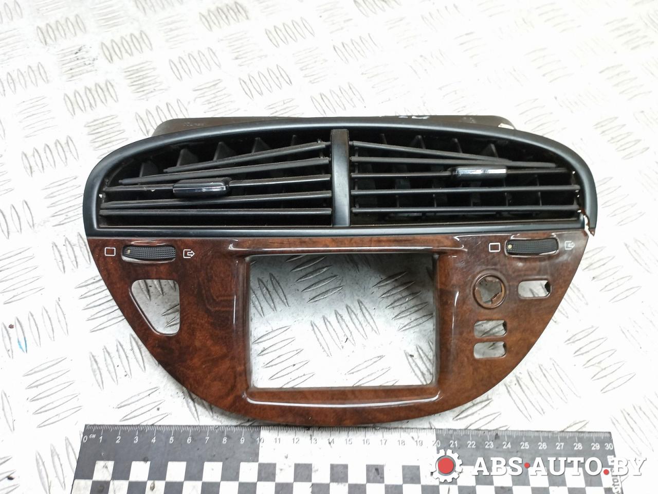 накладка на торпедо (консоль) Peugeot 607 1 поколение 9D 2004, 2.2 л., дизель, МКПП, 9632204777 - фото №1