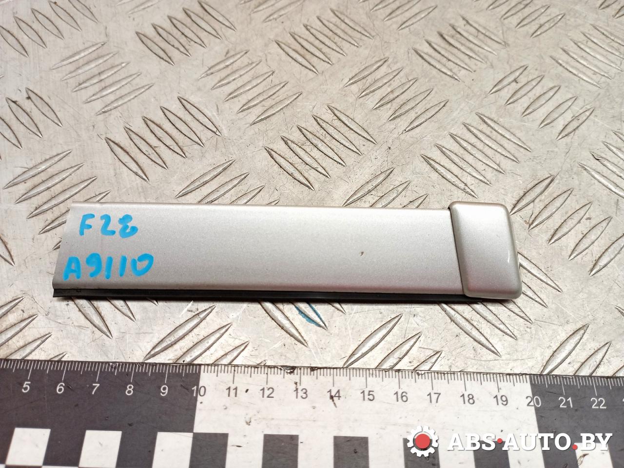 молдинг крыши Volvo XC70 1 поколение 2004, 2.4 л., дизель, АКПП, универсал, 70749255, 39992786 - фото №1