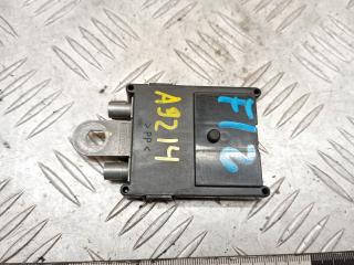 усилитель антенны Mercedes-Benz M-Класс W164 2008, 3.0 л., OM642 DE30LA, дизель, АКПП, хетчбэк 5 дв., A1648701589, 28055495, 1648701589