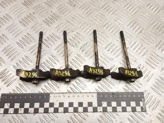 крепление форсунки Toyota RAV4 2 поколение (XA20) [рестайлинг] 2005, 2.0 л., дизель, МКПП