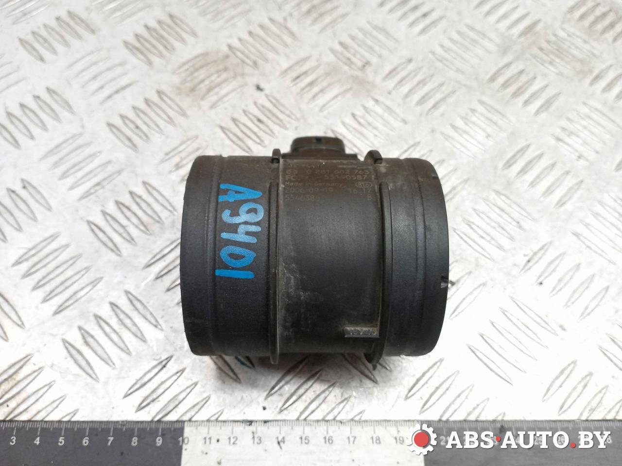 расходомер воздуха IVECO Daily 4 поколение 2009, 2.3 л., дизель, МКПП, фургон, 0281006048, 55219169, 51827033, 55190587, 69503670, 500026735, 504136035, 1192CE, 1192Y9, 0281002763, 0281002764, 0281006202, 0281006277, 0281006387, MF154, EFM0023RL, FB8154W, FB9154A, FB9154W, 210N10032Z - фото №1