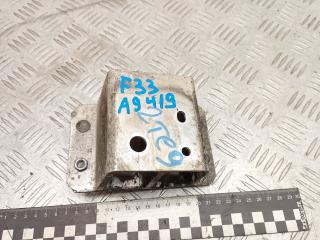 кронштейн заднего бампера Toyota RAV4 3 поколение (XA30) 2006, 2.2 л., дизель, МКПП, внедорожник 5 дв., 5832342010