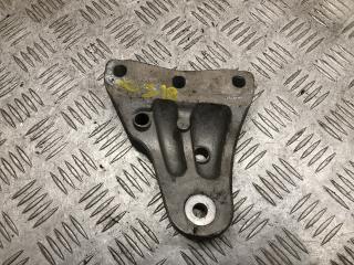 кронштейн двигателя Volkswagen Polo 4 поколение 2003, 1.4 л., бензин, 600199185N