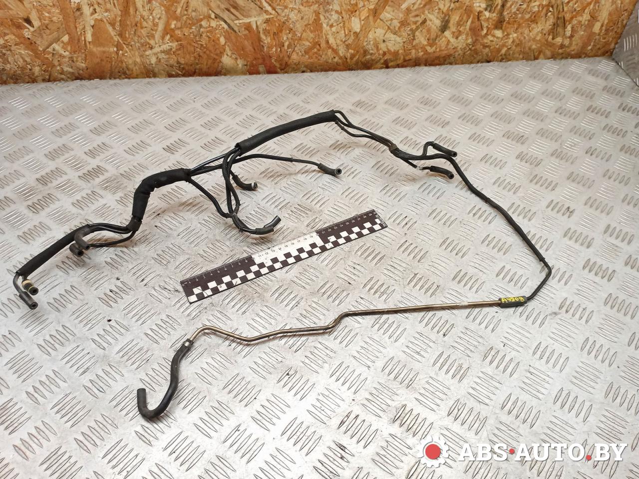 трубка топливная Peugeot 407 1 поколение 2005, 2.0 л., дизель - фото №1