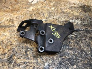 кронштейн генератора Ford Mondeo 2 поколение 1998, 1.8 л., дизель, 95BB10239AA, 93BB19A216DF