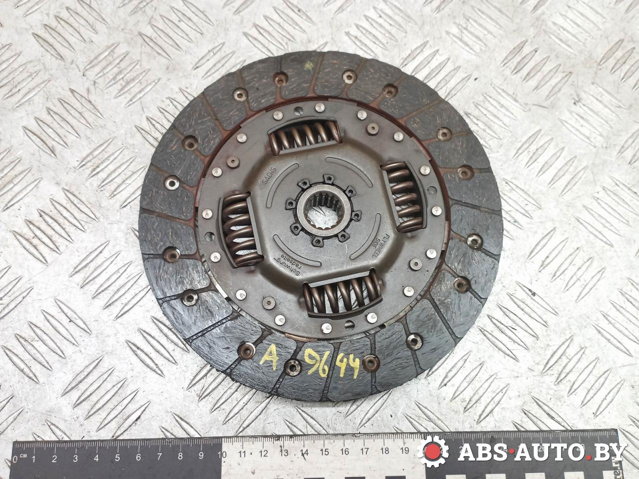 корзина сцепления Ford Fiesta 4 поколение 2000, 1.3 л., бензин, 1878001816, 5T2206 - фото №1