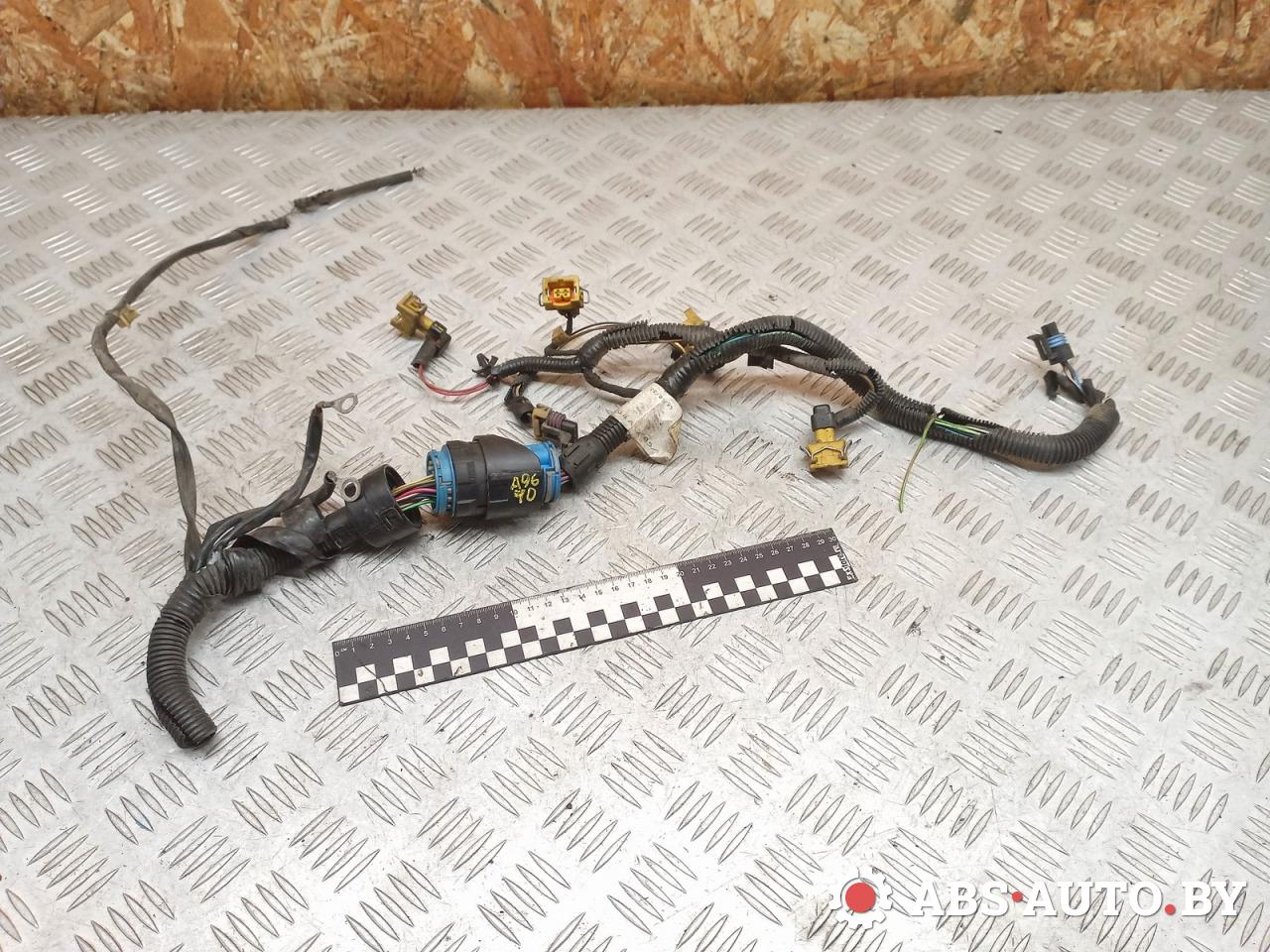 проводка двигателя Opel Corsa B 1996, 1.2 л., бензин, 90483537 - фото №1