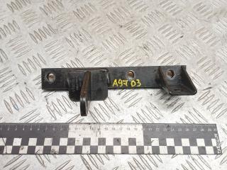 Кронштейн (крепление) выпускного коллектора Volkswagen Golf 3 поколение 1998, 1.6 л., бензин, 037133229G