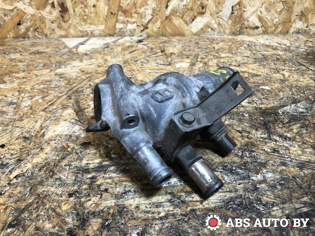 корпус термостата Honda Civic 5 поколение 1995, 1.3 л., бензин - фото №1