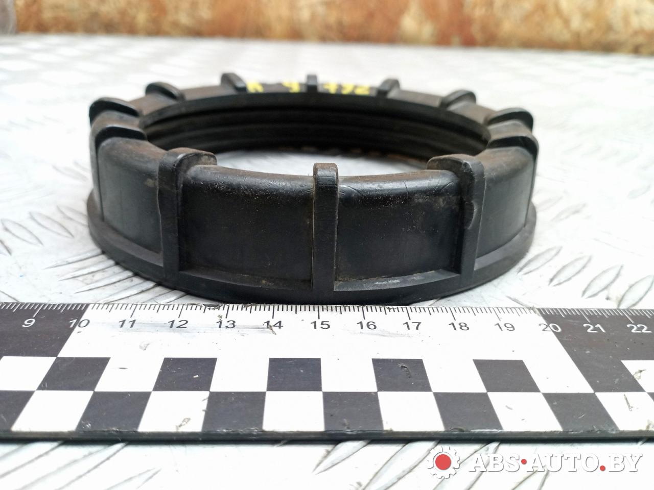 гайка топливного насоса Volkswagen Passat B5 2000, 321201375A, 3D0919133, 1J0919133, 8E0919133B - фото №1