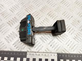 ограничитель открывания двери BMW 3 серия E90/E91 [рестайлинг] 2008, 2.5 л., бензин, АКПП, кабриолет, 7193671