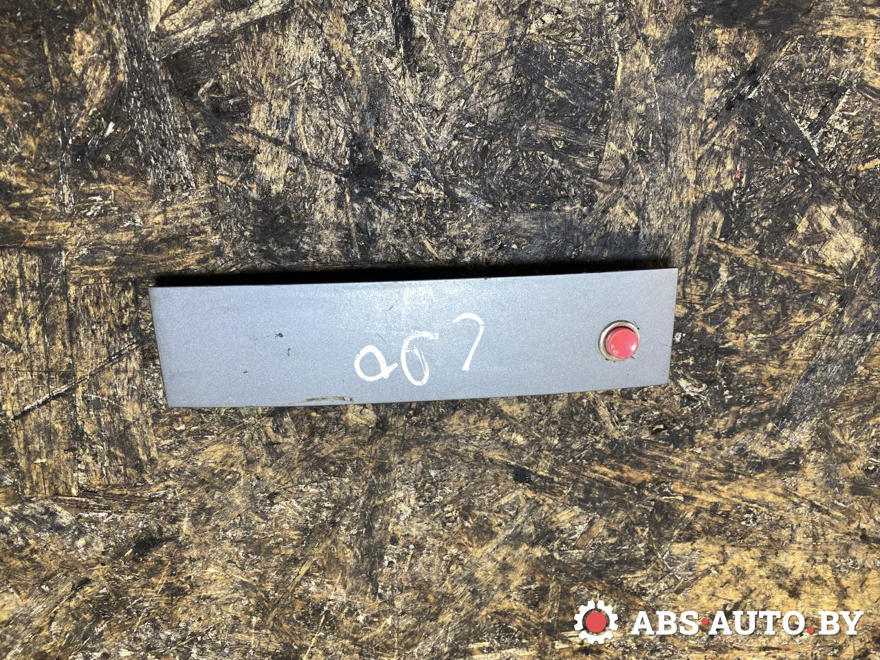 Декоративная накладка центральной консоли Citroen Xsara Picasso 1 поколение 2003, 2.0 л., дизель, МКПП, 9644477677 - фото №1