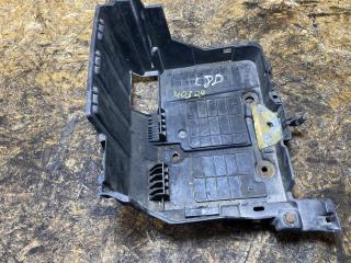 полка аккумулятора Renault Megane 2 поколение 2005, 1.9 л., дизель, МКПП, универсал, 8200467409