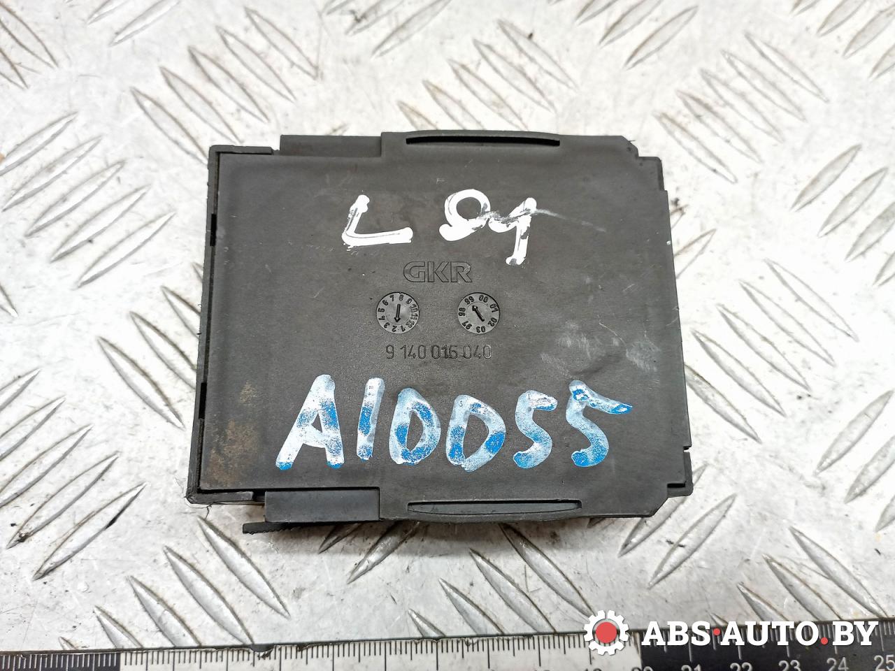 Блок управления кондиционера Renault Scenic 1 поколение 1998, 1.6 л., бензин, МКПП, 7700427696A, 9140010353 - фото №1