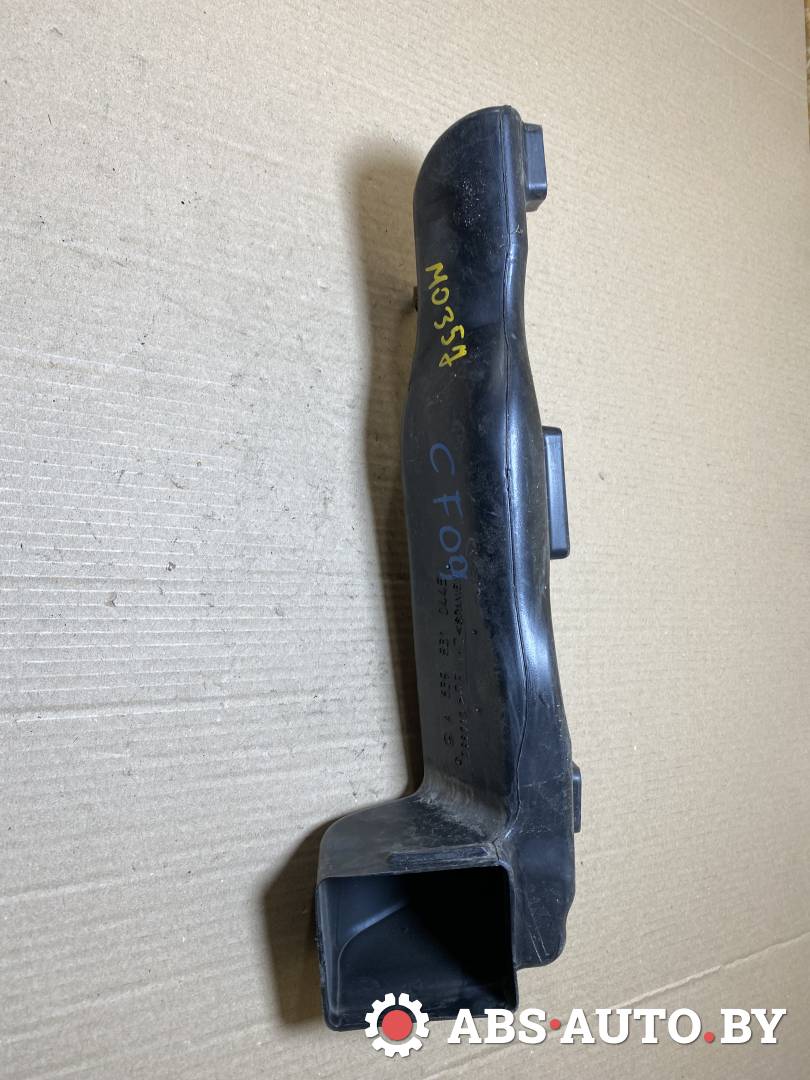 воздуховод печки Mercedes-Benz Vito W639 2006, 2.2 л., дизель, МКПП, правый руль, A6398310445 - фото №1