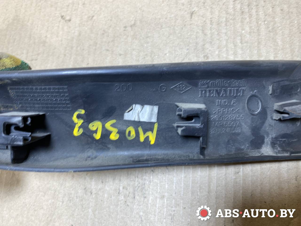 обшивка крышки багажника Renault Megane 2 поколение 2005, 1.9 л., дизель, МКПП, универсал, 8200128755 - фото №1