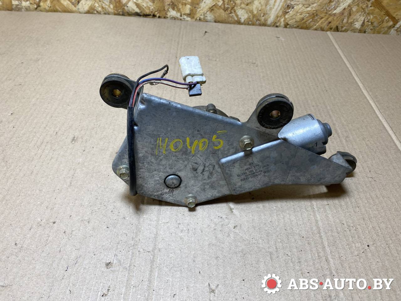 моторчик заднего стеклоочистителя (дворника) Ford Mondeo 2 поколение 2000, 0390201522, 93BG17F441W1B - фото №1