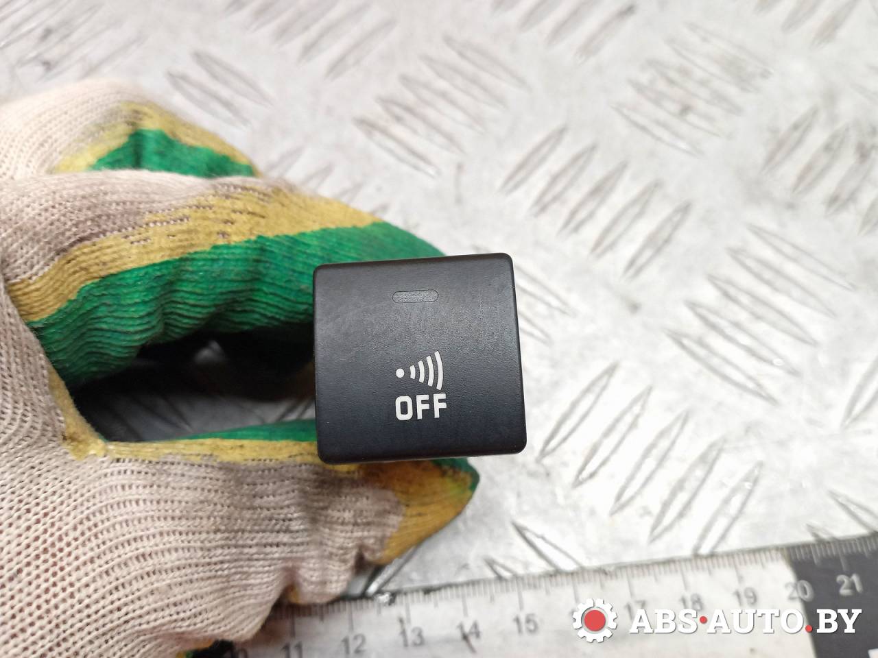 Кнопка парктроника Citroen C4 1 поколение 2006, 1.6 л., бензин, 60519, 96476627XT - фото №1