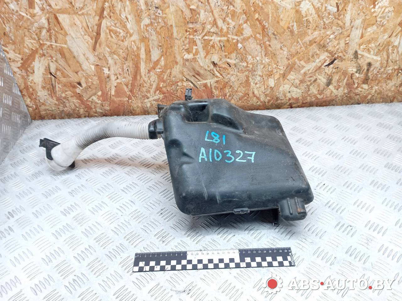 бачок омывателя Citroen C4 1 поколение 2006, 1.6 л., бензин, 9650226680, 9653317680, 9656580780 - фото №1