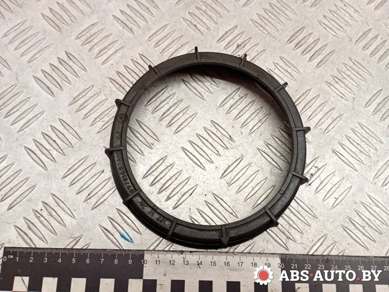 гайка топливного насоса Mercedes-Benz Vito W639 2010, 2.2 л., дизель, МКПП, 09701687000 - фото №1